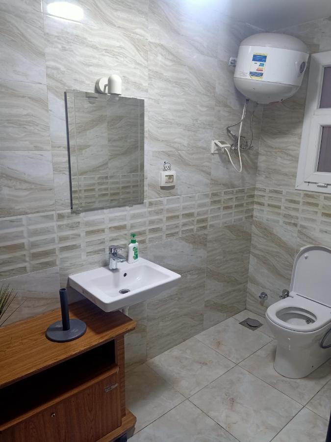 Fully Furnished Apartment At Ocean Blue Compound Kairó Kültér fotó