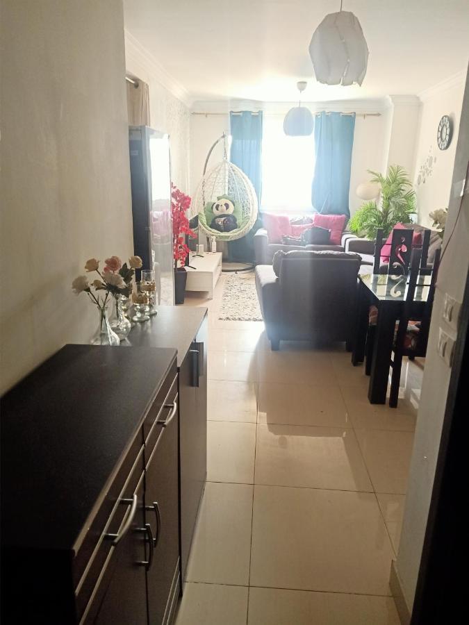 Fully Furnished Apartment At Ocean Blue Compound Kairó Kültér fotó