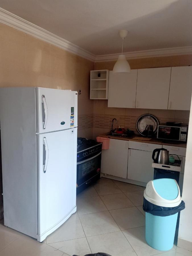 Fully Furnished Apartment At Ocean Blue Compound Kairó Kültér fotó